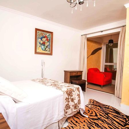 Hotel Cabana Suiça Guaratuba Oda fotoğraf