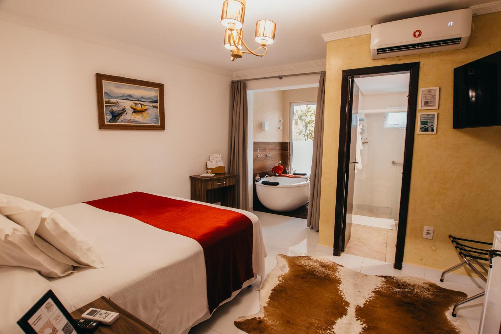 Hotel Cabana Suiça Guaratuba Oda fotoğraf
